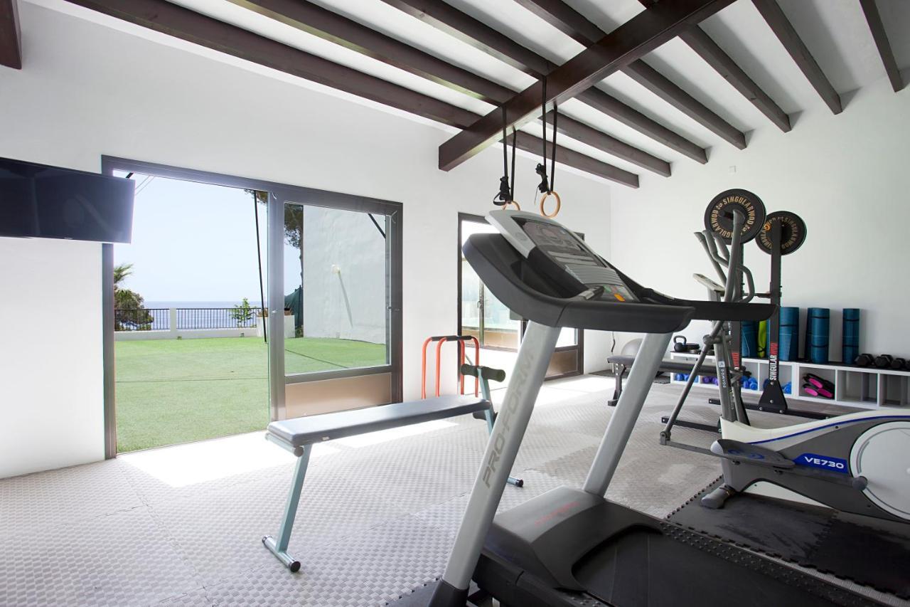 Apartamentos Club Cala Azul Sant Carles de Peralta Luaran gambar