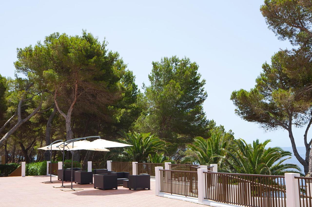Apartamentos Club Cala Azul Sant Carles de Peralta Luaran gambar