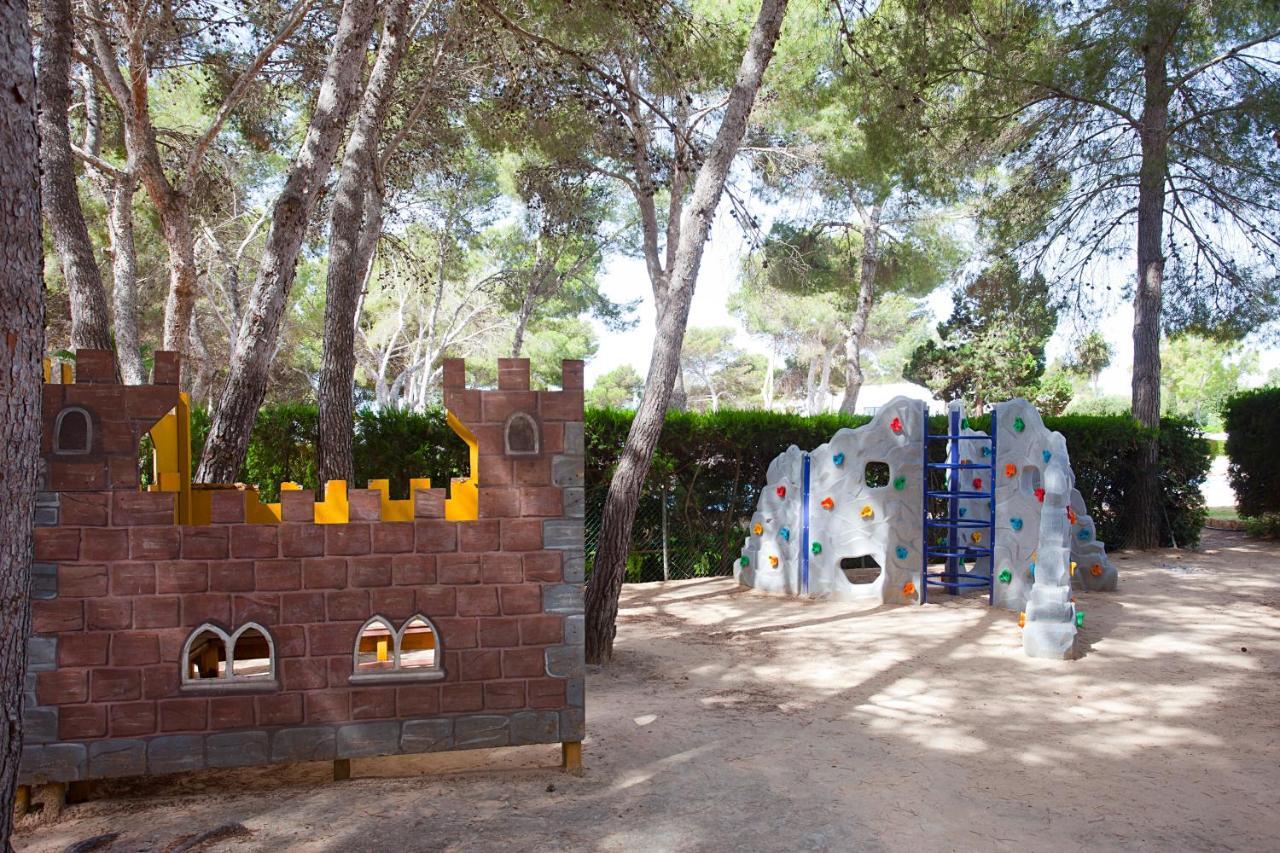 Apartamentos Club Cala Azul Sant Carles de Peralta Luaran gambar