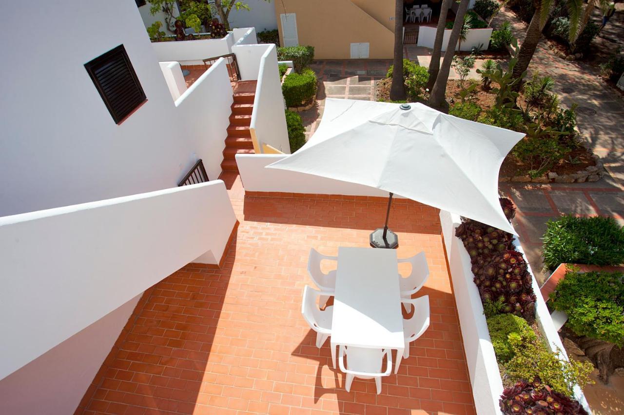 Apartamentos Club Cala Azul Sant Carles de Peralta Luaran gambar